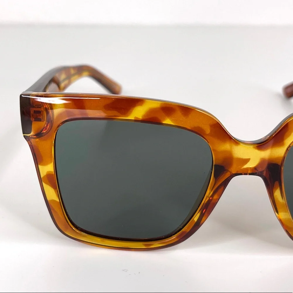 QUAY Australia Icy NEW Orange Tortoise Square Frame Sunglasses NEW